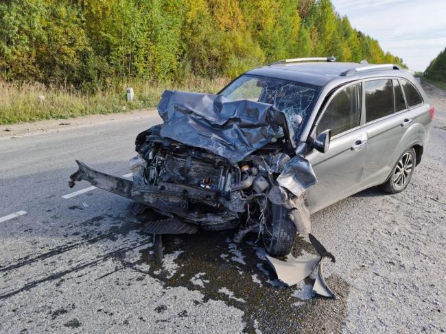 Под Ухтой водить на Kia не уступила дорогу и совершила столкновение с Lifan